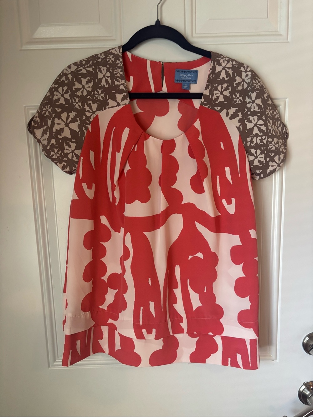 Women’s Short Sleeve Printed Blouse - Coral & Cream with Taupe Accent